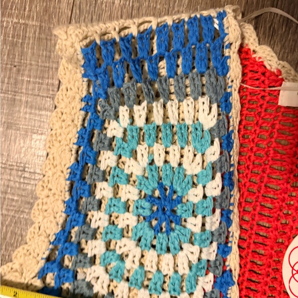 Umgee Multicolor Crochet Vest - Picture 7 of 8